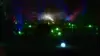 Der Poensgenpark in Ratingen ist mit vielen bunten Lichtern beleuchtet. Es ist dunkel.